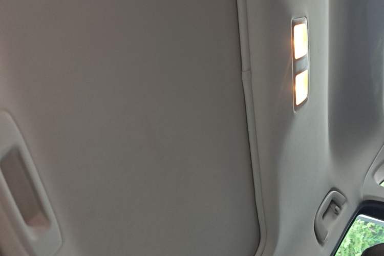 Used Mazda CX-5 2017 2.0L Automatic 2WD ZhiShang Trim China V Standard Headliner
