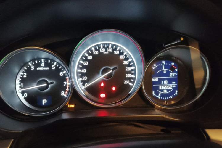 Used Mazda CX-5 2017 2.0L Automatic 2WD ZhiShang Trim China V Standard Instrument Cluster