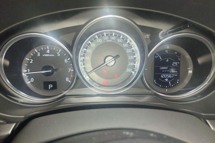 Used Mazda CX-5 2017 2.0L Automatic 2WD ZhiShang Trim China VI Standard Instrument Cluster