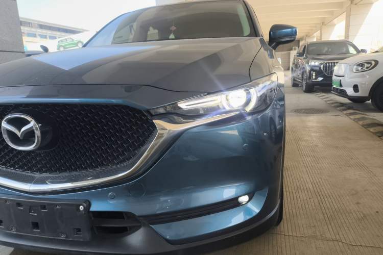 Used Mazda CX-5 2017 2.0L Automatic 2WD ZhiShang Trim China V Standard Left Front Headlight