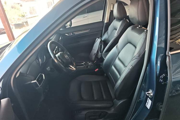 Used Mazda CX-5 2017 2.0L Automatic 2WD Smart Enjoyment Version China VI Standard Left Front Seat