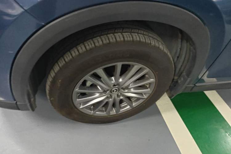 Used Mazda CX-5 2017 2.0L Automatic 2WD ZhiShang Trim China VI Standard Left Front Wheel Hub
