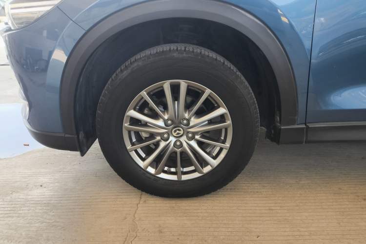 Used Mazda CX-5 2017 2.0L Automatic 2WD ZhiShang Trim China V Standard Left Front Wheel Hub