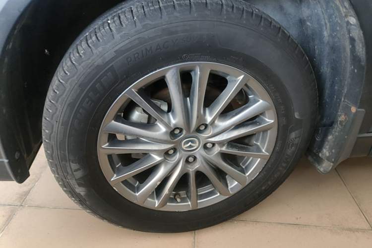 Used Mazda CX-5 2017 2.0L Automatic 2WD Smart Enjoyment Version China V Standard Left Front Wheel Hub