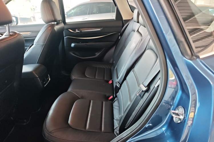 Used Mazda CX-5 2017 2.0L Automatic 2WD Smart Enjoyment Version China VI Standard Left Rear Seat