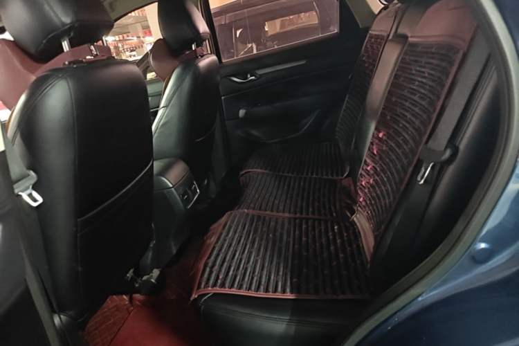 Used Mazda CX-5 2017 2.0L Automatic 2WD ZhiShang Trim China VI Standard Left Rear Seat
