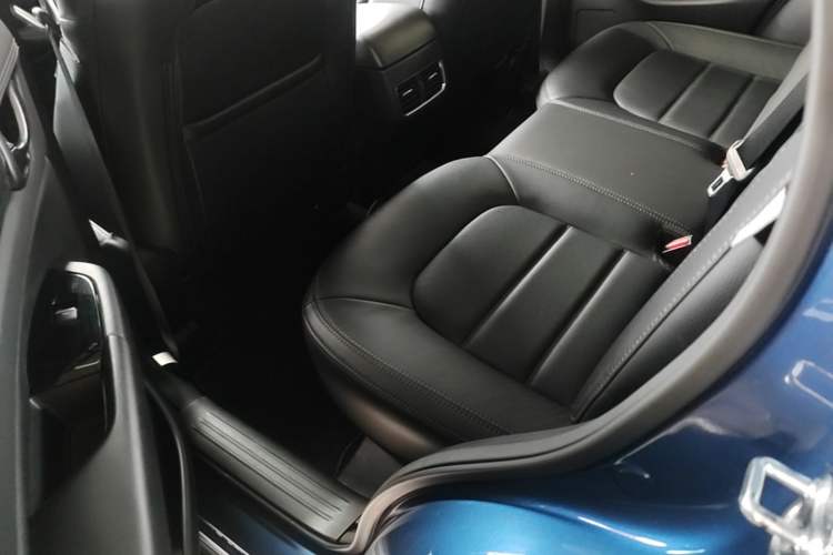 Used Mazda CX-5 2017 2.0L Automatic 2WD Smart Enjoyment Version China V Standard Left Rear Seat