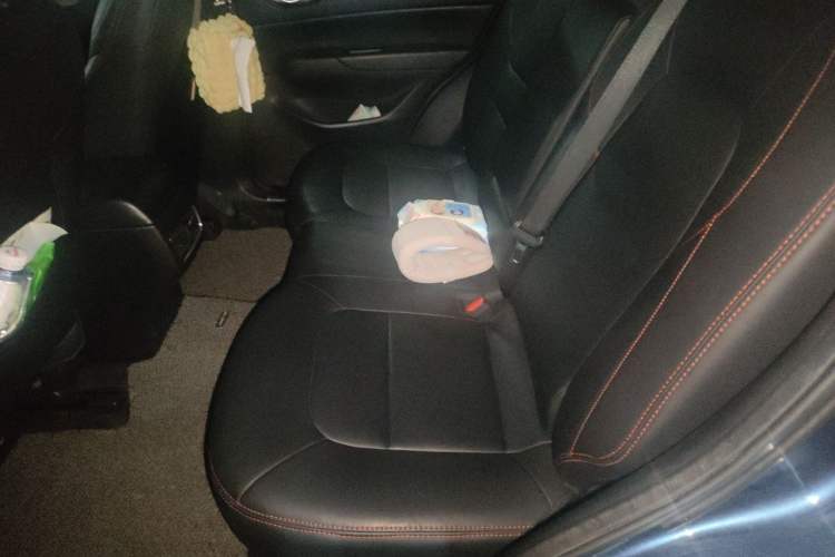 Used Mazda CX-5 2017 2.0L Automatic 2WD ZhiShang Trim China VI Standard Left Rear Seat