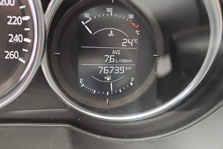 Used Mazda CX-5 2017 2.0L Automatic 2WD Comfort Version China V Standard Odometer Close Up