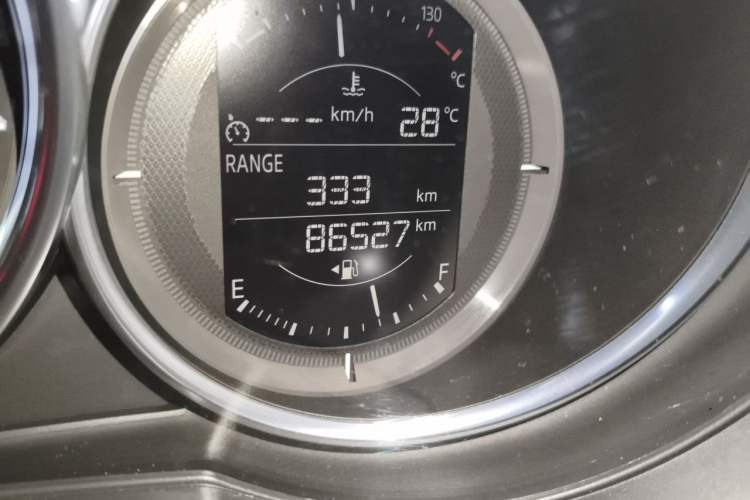 Used Mazda CX-5 2017 2.0L Automatic 2WD Smart Enjoyment Version China VI Standard Odometer Close Up