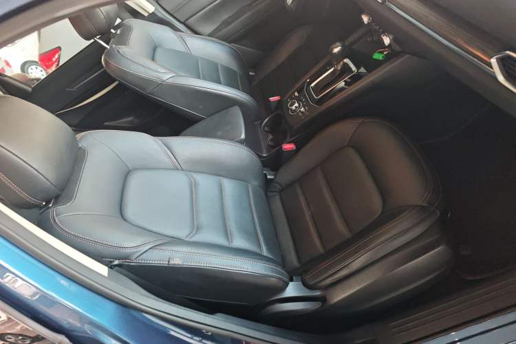 Used Mazda CX-5 2017 2.0L Automatic 2WD Smart Enjoyment Version China VI Standard Right Front Seat