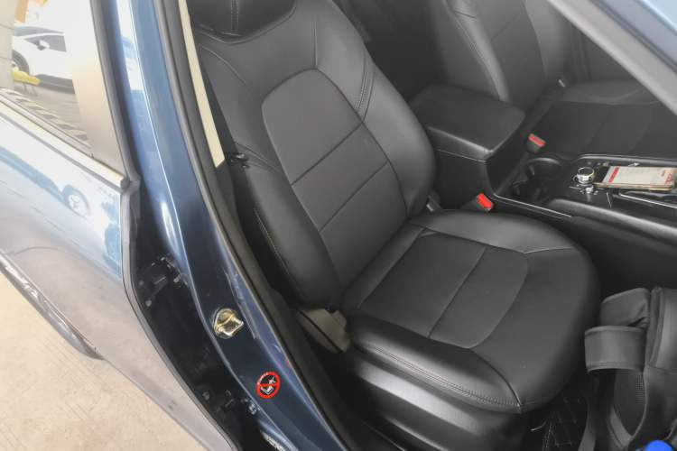 Used Mazda CX-5 2017 2.0L Automatic 2WD ZhiShang Trim China V Standard Right Front Seat