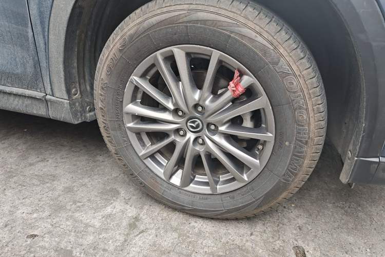 Used Mazda CX-5 2017 2.0L Automatic 2WD Comfort Version China V Standard Right Front Wheel Hub