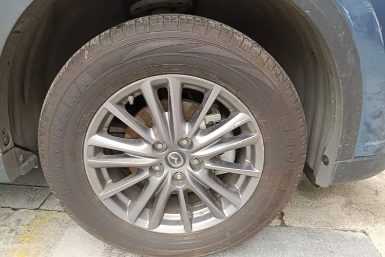 Used Mazda CX-5 2017 2.0L Automatic 2WD Smart Enjoyment Version China VI Standard Right Front Wheel Hub