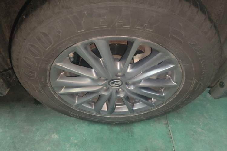 Used Mazda CX-5 2017 2.0L Automatic 2WD ZhiShang Trim China VI Standard Right Front Wheel Hub