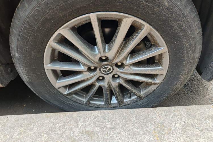 Used Mazda CX-5 2017 2.0L Automatic 2WD Smart Enjoyment Version China VI Standard Right Front Wheel Hub