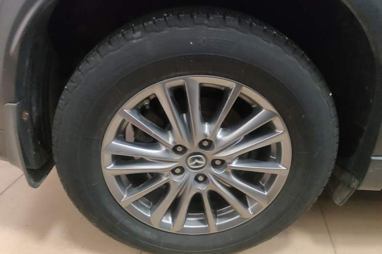 Used Mazda CX-5 2017 2.0L Automatic 2WD Smart Enjoyment Version China V Standard Right Rear Wheel Hub
