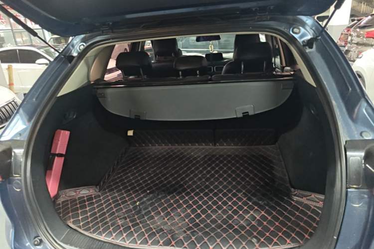 Used Mazda CX-5 2017 2.0L Automatic 2WD ZhiShang Trim China VI Standard Trunk