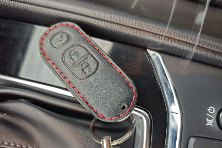 Used Mazda CX-5 2017 2.0L Automatic 2WD ZhiShang Trim China V Standard Vehicle Key
