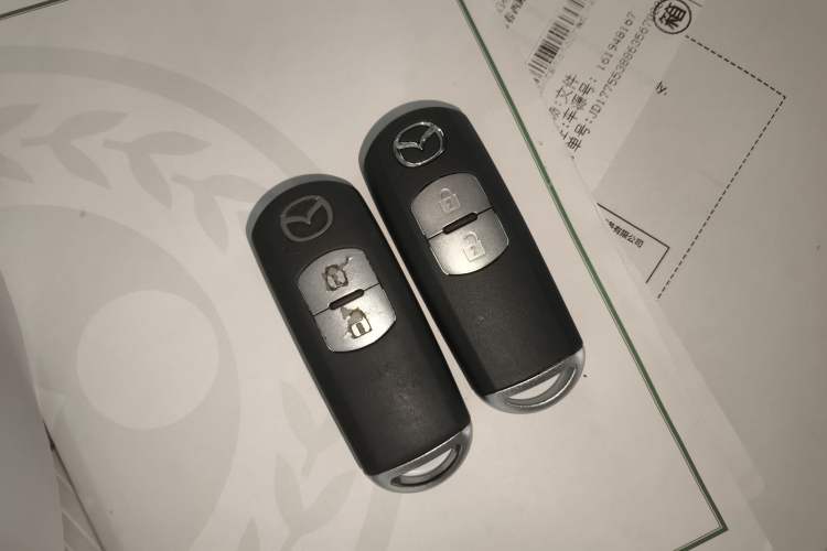 Used Mazda CX-5 2017 2.0L Automatic 2WD ZhiShang Trim China V Standard Vehicle Key