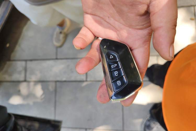 Used Mazda CX-5 2017 2.5L Automatic 4x4 Flagship Version China V Standard Vehicle Key