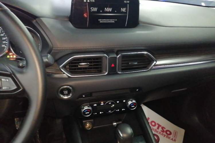 Used Mazda CX-5 2017 2.0L Automatic 2WD Smart Enjoyment Version China V Standard Audio And AC Panel