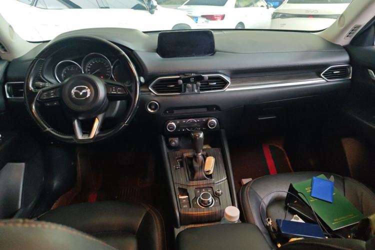 Used Mazda CX-5 2017 2.0L Automatic 2WD Smart Enjoyment Version China V Standard Center Console