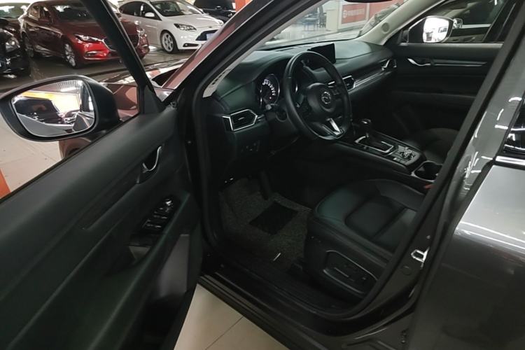 Used Mazda CX-5 2017 2.0L Automatic 2WD Smart Enjoyment Version China V Standard Driver Seat