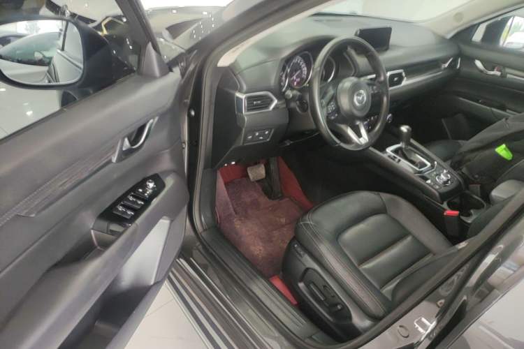 Used Mazda CX-5 2017 2.0L Automatic 2WD Smart Enjoyment Version China V Standard Driver Seat