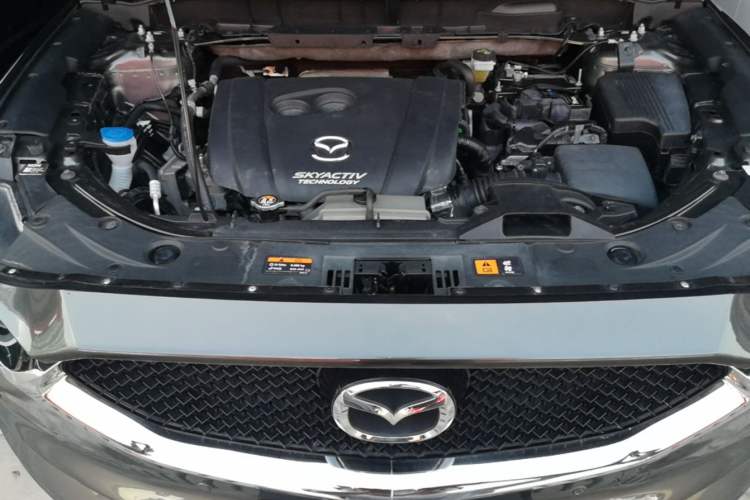 Used Mazda CX-5 2017 2.0L Automatic 2WD ZhiShang Trim China V Standard Engine Bay