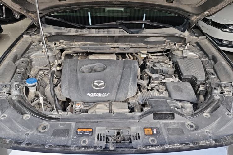 Used Mazda CX-5 2017 2.0L Automatic 2WD ZhiShang Trim China V Standard Engine Bay