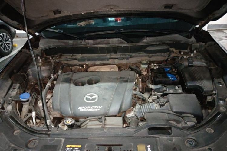 Used Mazda CX-5 2017 2.5L Automatic 2WD ZhiZun Version China VI Standard Engine Bay
