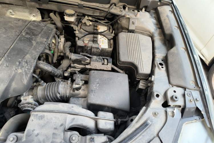 Used Mazda CX-5 2017 2.0L Automatic 2WD ZhiShang Trim China VI Standard Engine Bay Left