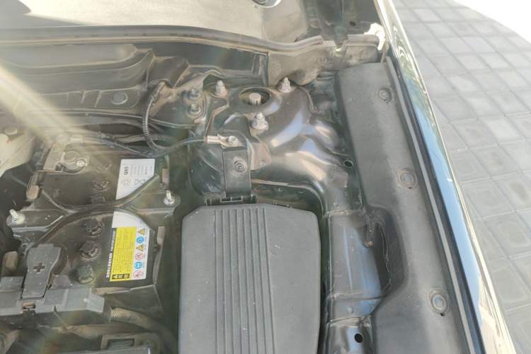 Used Mazda CX-5 2017 2.0L Automatic 2WD ZhiShang Trim China V Standard Engine Bay Left