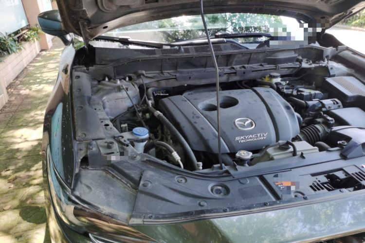 Used Mazda CX-5 2017 2.0L Automatic 2WD ZhiShang Trim China VI Standard Engine Bay Right
