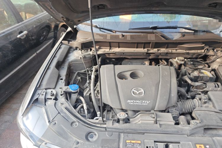 Used Mazda CX-5 2017 2.0L Automatic 2WD Smart Enjoyment Version China V Standard Engine Bay Right