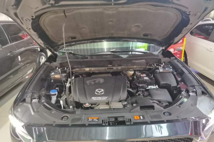 Used Mazda CX-5 2017 2.0L Automatic 2WD Smart Enjoyment Version China V Standard Engine Bay
