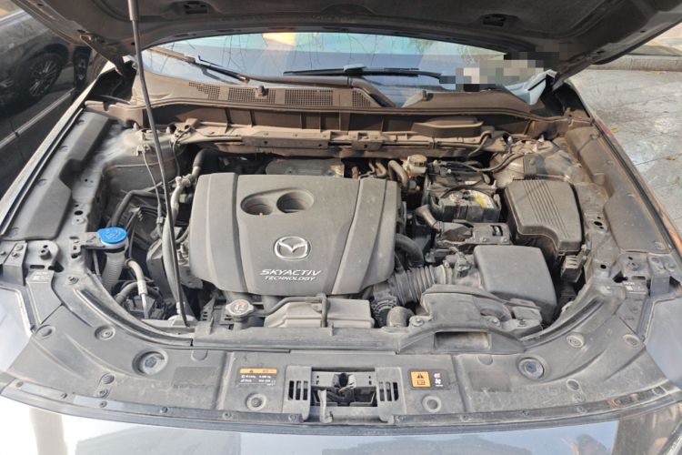 Used Mazda CX-5 2017 2.0L Automatic 2WD Smart Enjoyment Version China V Standard Engine Bay