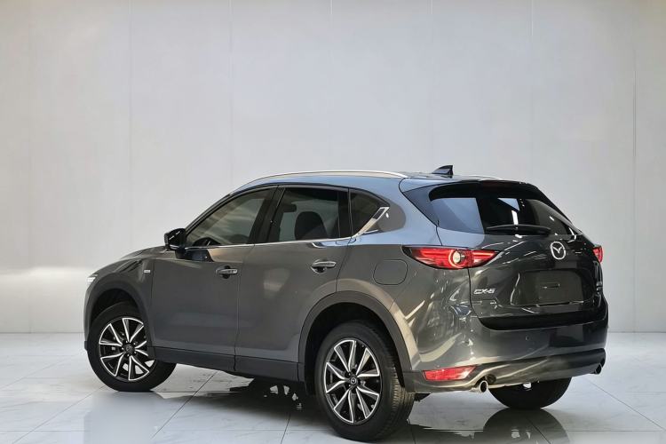 Used Mazda CX-5 2017 2.5L Automatic 2WD ZhiZun Version China VI Standard Exterior 4