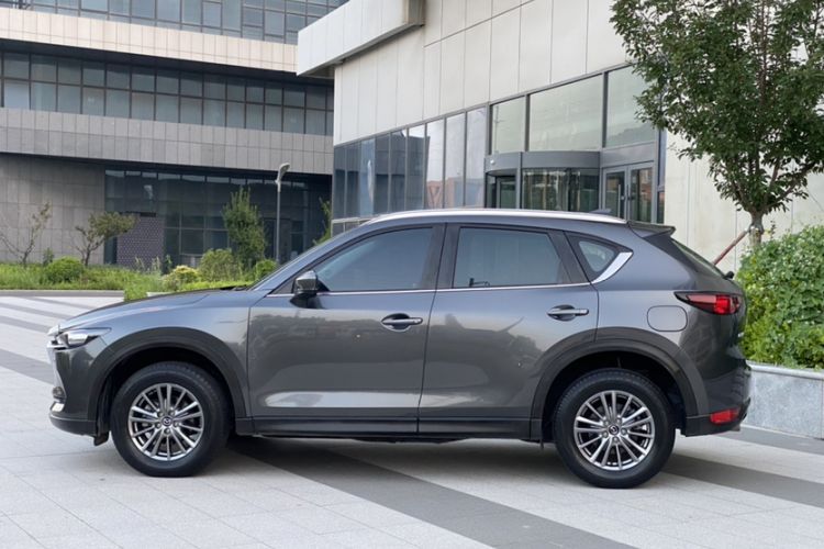 Used Mazda CX-5 2017 2.0L Manual Two-Wheel Drive Comfort Version China V Standard Exterior 4
