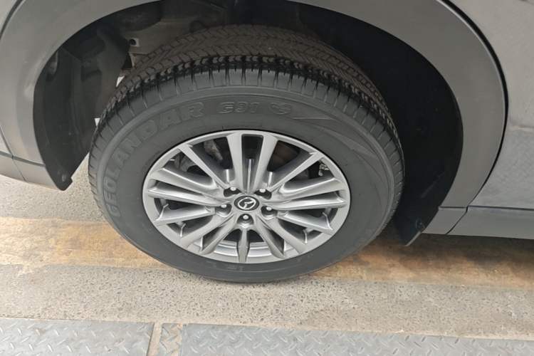 Used Mazda CX-5 2017 2.0L Automatic 2WD Smart Enjoyment Version China V Standard Exterior 5