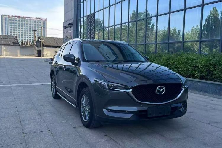Used Mazda CX-5 2017 2.0L Automatic 2WD Smart Enjoyment Version China V Standard Front Right 45 Deg