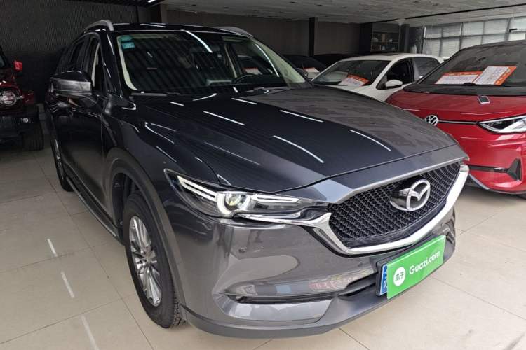 Used Mazda CX-5 2017 2.0L Automatic 2WD ZhiShang Trim China V Standard Front Right 45 Deg