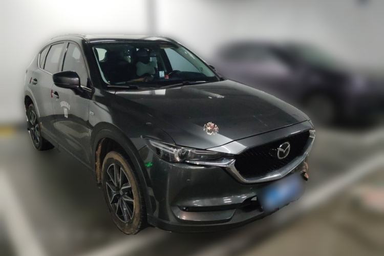Used Mazda CX-5 2017 2.5L Automatic 2WD ZhiZun Version China VI Standard Front Right 45 Deg