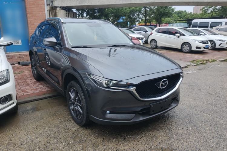Used Mazda CX-5 2017 2.5L Automatic 4x4 ZhiZun Version China V Standard Front Right 45 Deg