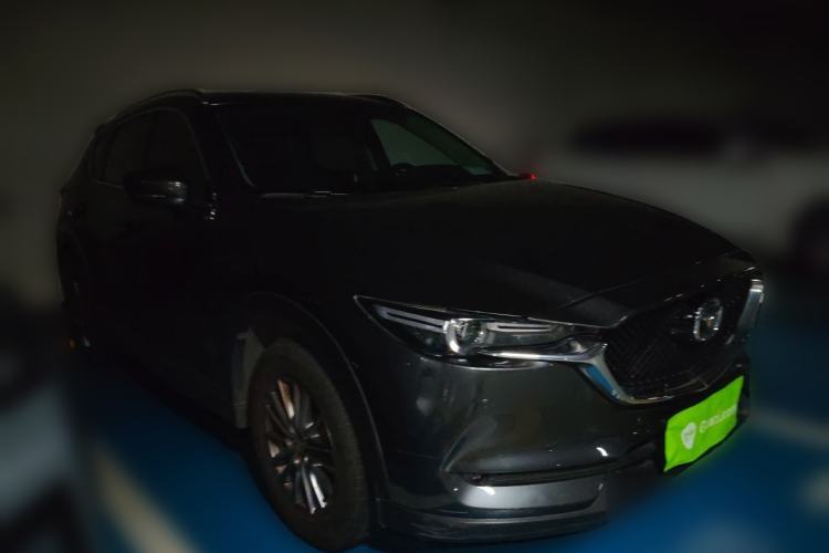 Used Mazda CX-5 2017 2.0L Automatic 2WD ZhiShang Trim China V Standard Front Right 45 Deg