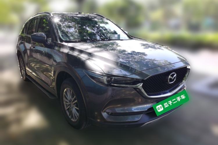 Used Mazda CX-5 2017 2.0L Automatic 2WD ZhiShang Trim China VI Standard Front Right 45 Deg