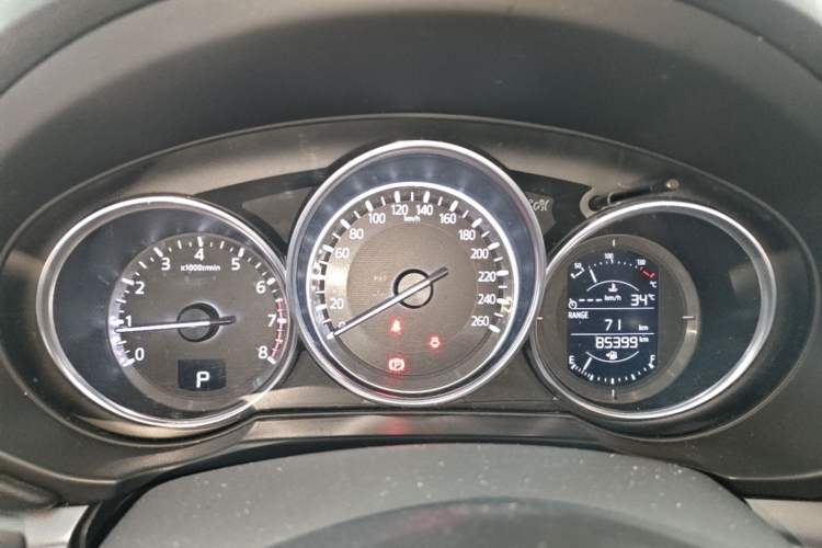 Used Mazda CX-5 2017 2.0L Automatic 2WD ZhiShang Trim China V Standard Instrument Cluster