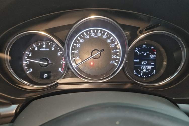Used Mazda CX-5 2017 2.0L Automatic 2WD ZhiShang Trim China V Standard Instrument Cluster