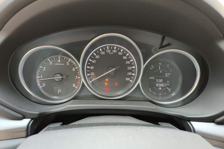 Used Mazda CX-5 2017 2.0L Automatic 2WD ZhiShang Trim China VI Standard Instrument Cluster